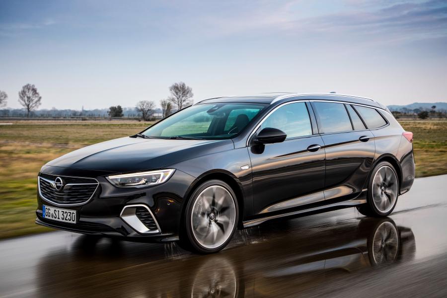  Opel Insignia GSi Sports Tourer 2017 года  (фото 39 из 40)